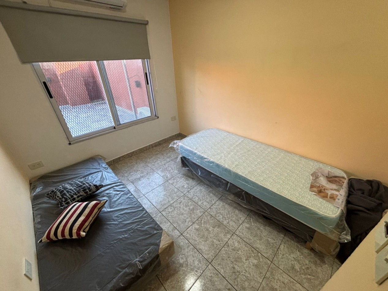 4 ambientes en venta con cochera y quincho 