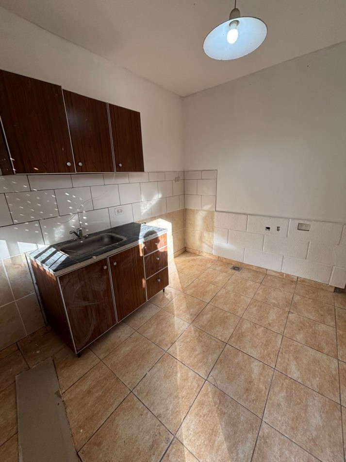 3 AMBIENTES EN PLANTA BAJA MUÑIZ 