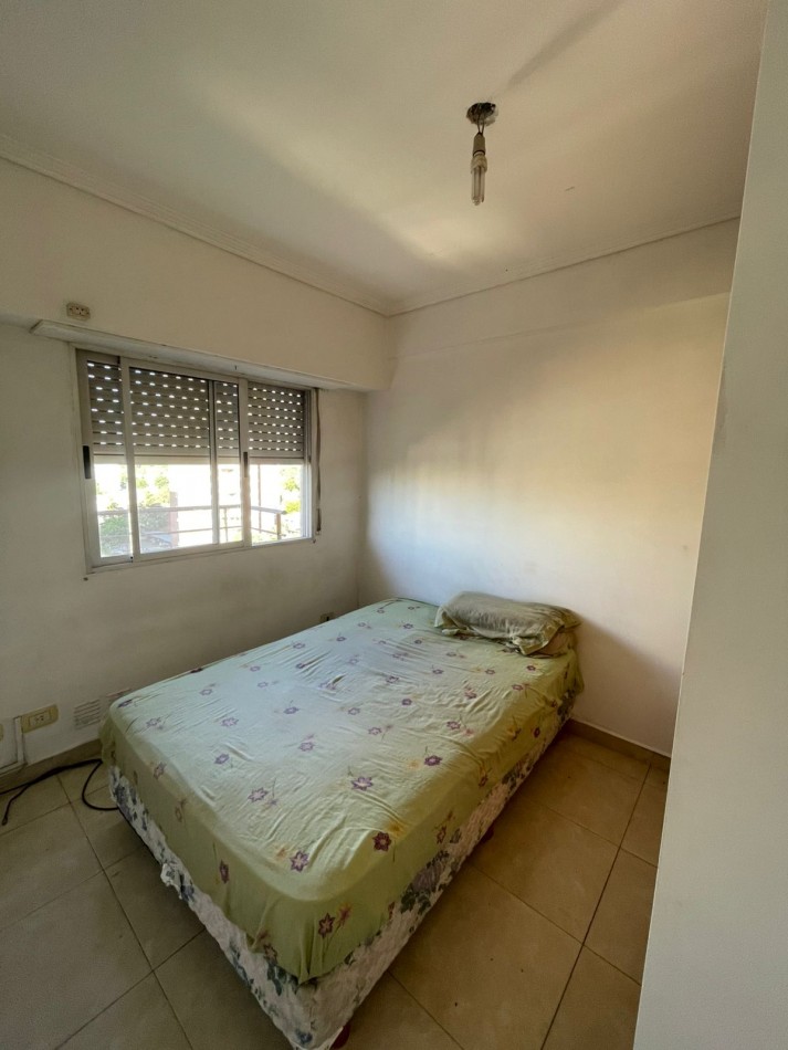 DOS AMBIENTES CON COCHERA 