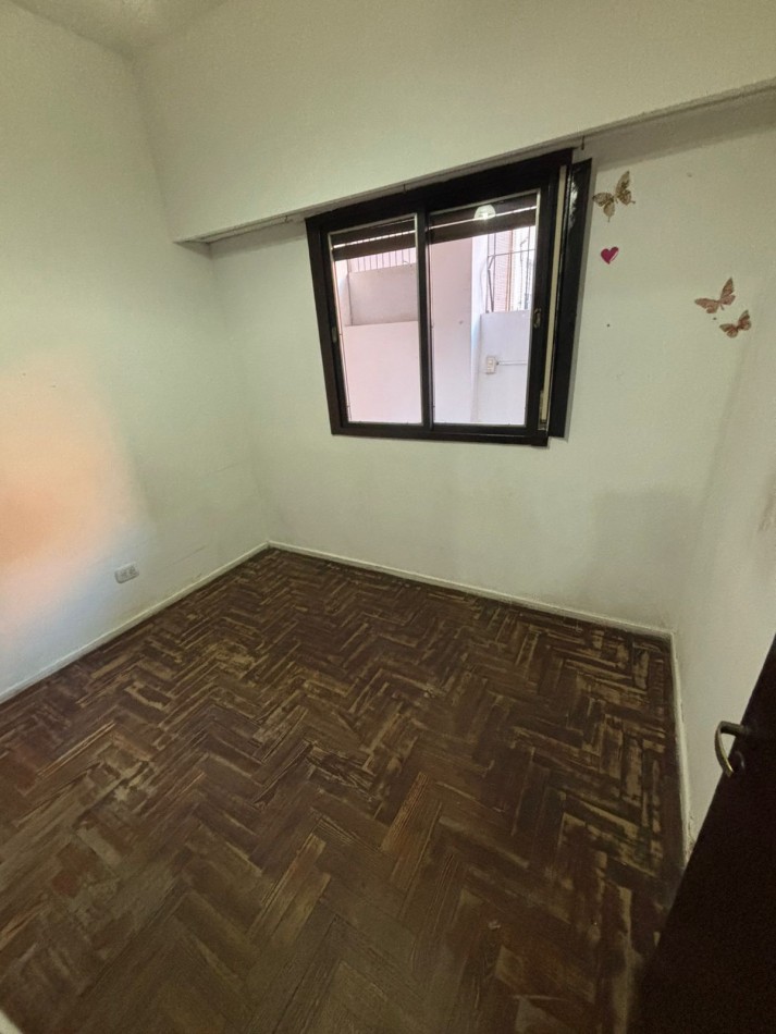 DOS AMBIENTES PLANTA BAJA EN VENTA 