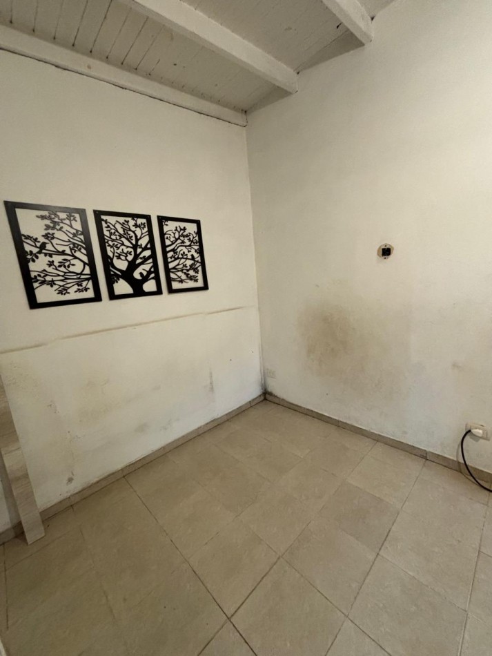 CASA 3 AMBIENTES CON PATIO Y QUINCHO LOS POLVORINES 