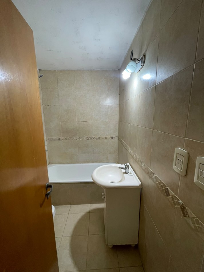 departamento en alquiler ,pavon 2900 ,complejo las rosas 