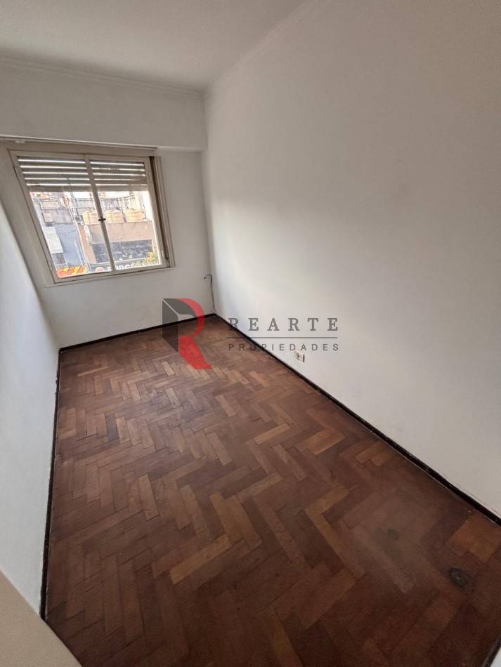 Tres ambientes en venta en San Miguel