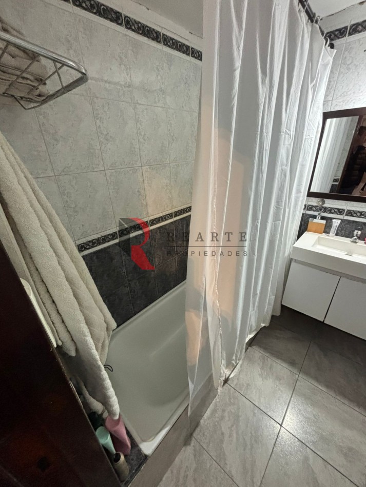Casa 5 ambientes con lote amplio en Tortuguitas 