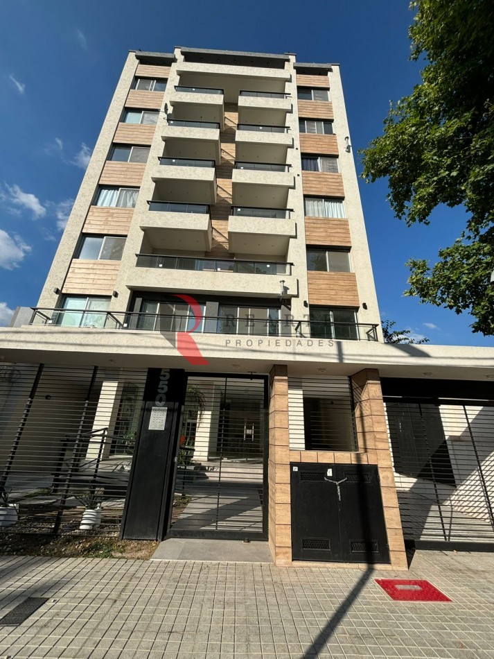 DOS AMBIENTES DE CATEGORIA CON COCHERA EN VENTA MUÑIZ