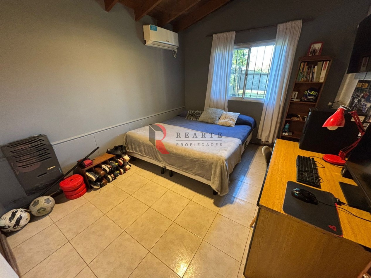 Casa 5 ambientes con lote amplio en Tortuguitas 