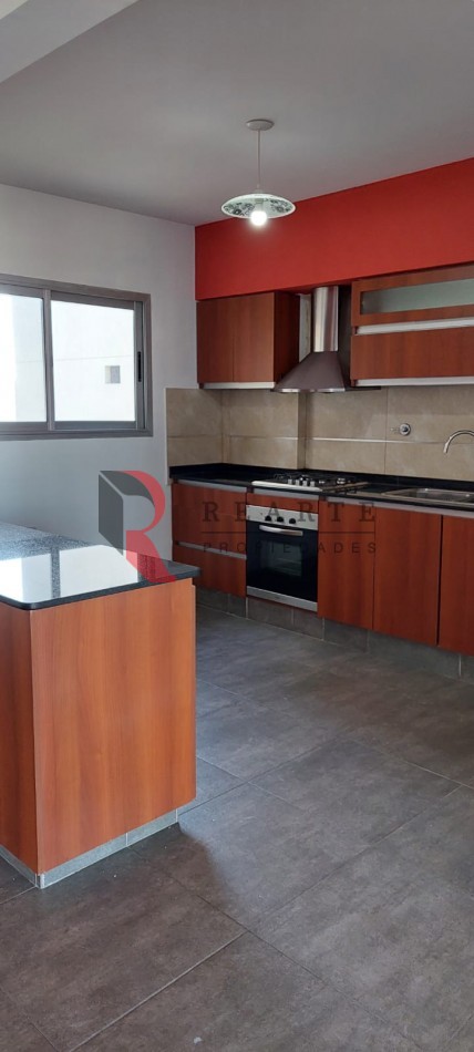 Departamento 2/3 Amb en Edificio Piamonte Piso Alto (Apto Financiacion)