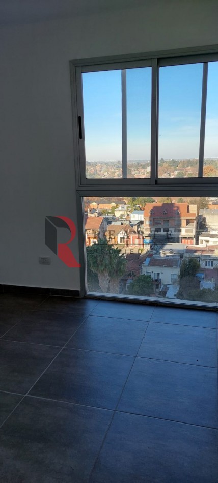 Departamento 2/3 Amb en Edificio Piamonte Piso Alto (Apto Financiacion)