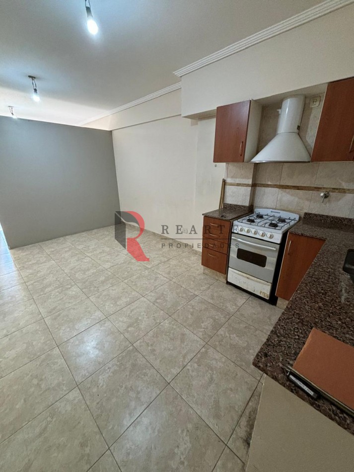 MONOAMBIENTE CON DIVISION EN VENTA SAN MIGUEL 