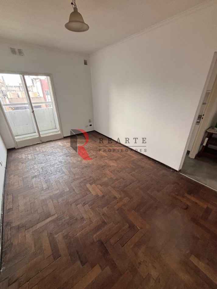 Tres ambientes en venta en San Miguel