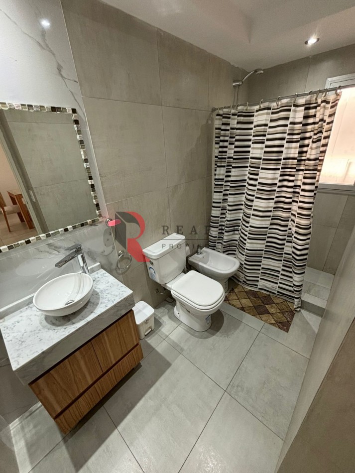 DOS AMBIENTES DE CATEGORIA CON COCHERA EN VENTA MUÑIZ