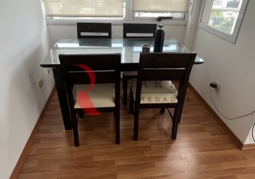 Dos Ambientes en piso alto C/Baulera + Amenities